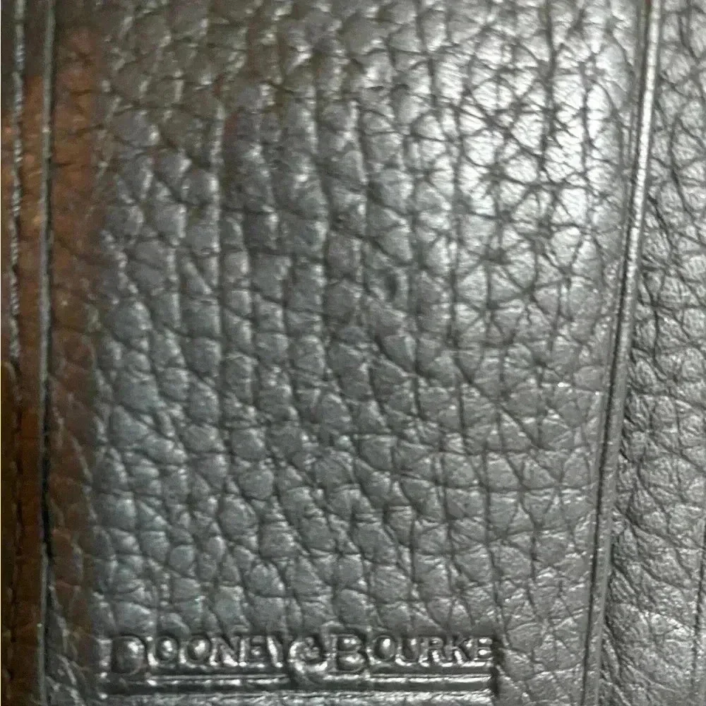 Dooney Bourke black leather wallet